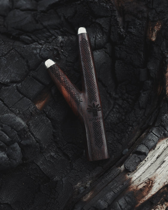 Elite Ethnic Wooden Pipe With Ornament
