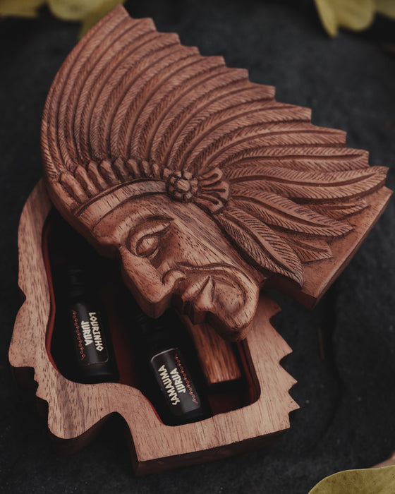 Engraved Teak Wood Shamanic Box  «Indian»