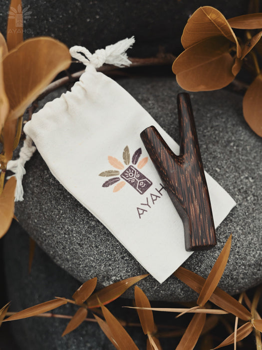 Artisan-Crafted Palmwood Self-Applicator Pipe