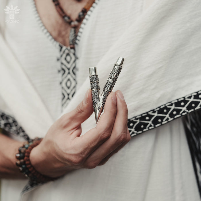 Ethnic Pattern Silver Applicator