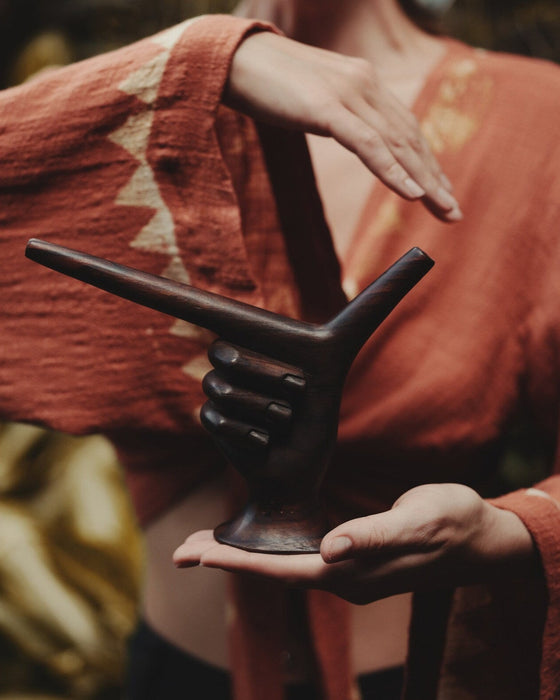 3D Hand-Shaped ceremonial pipe – Pipes for Ceremony
