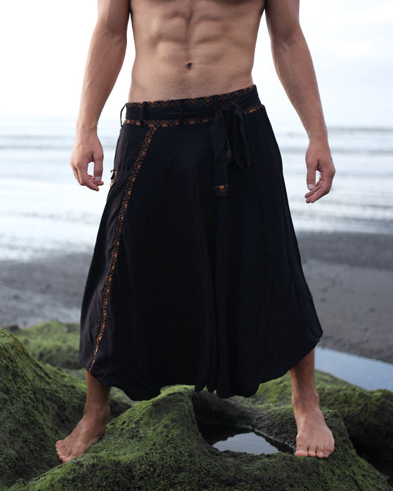 Achieve effortless style with Comfy Boho Pants Alladine, Brown Pattern RAYON, a staple for any bohemian look.