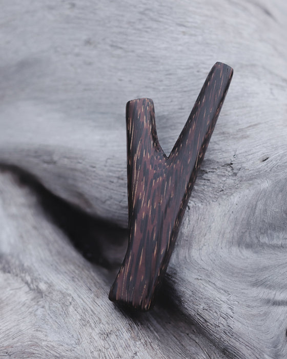 Artisan-Crafted Palmwood Self-Applicator Pipe