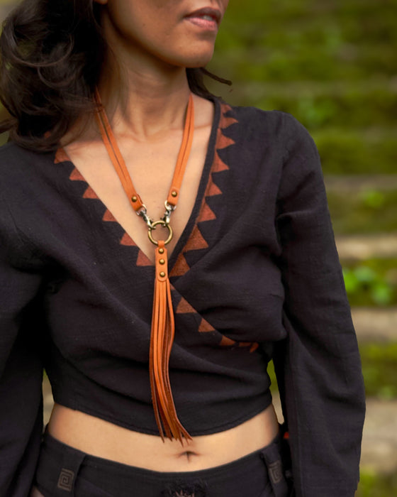 Minimalist Leather Neckpiece