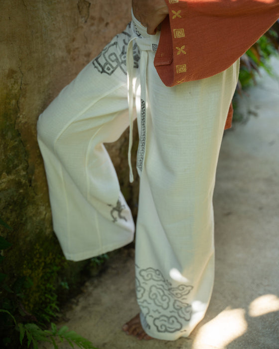 Handcrafted with attention to detail, Pants “The Spirit of Freedom”, Off White COTTON embody sustainable and eco-friendly fashion.