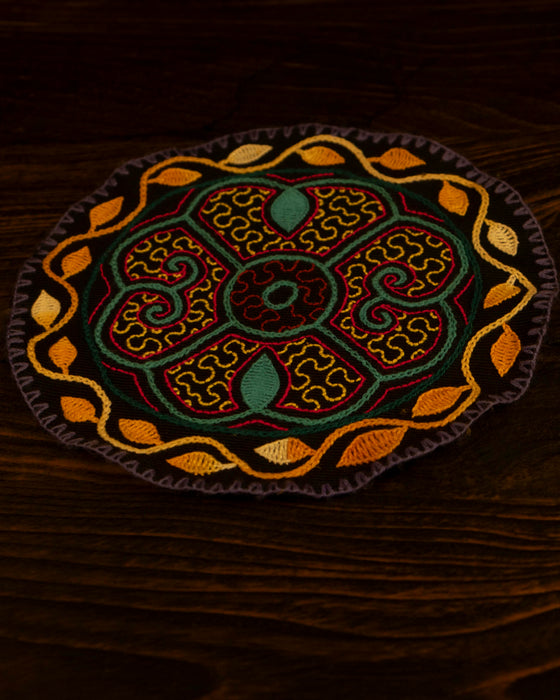 Hand-Embroidered Shipibo Altar Mat 20 cm