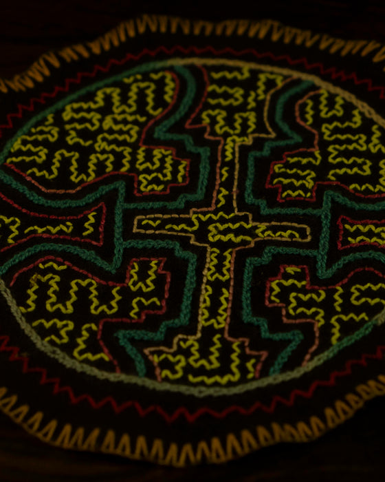 Hand-Embroidered Shipibo Altar Mat 18 cm