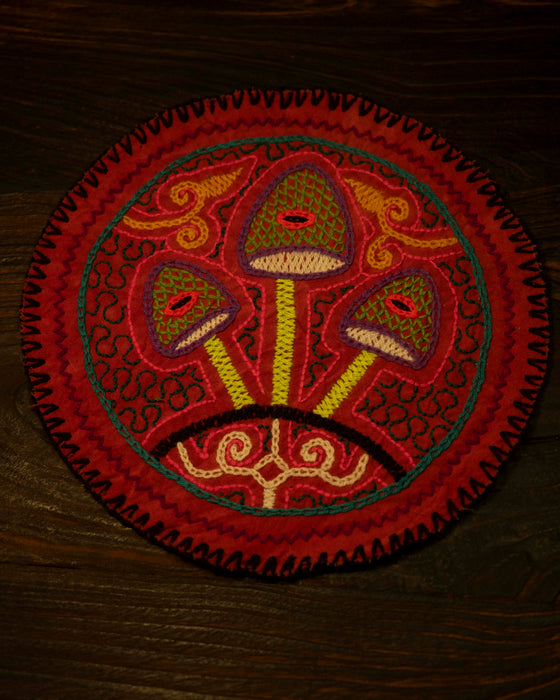 Hand-Embroidered Shipibo Altar Mat 22 cm