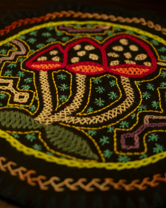 Hand-Embroidered Shipibo Altar Mat 22 cm