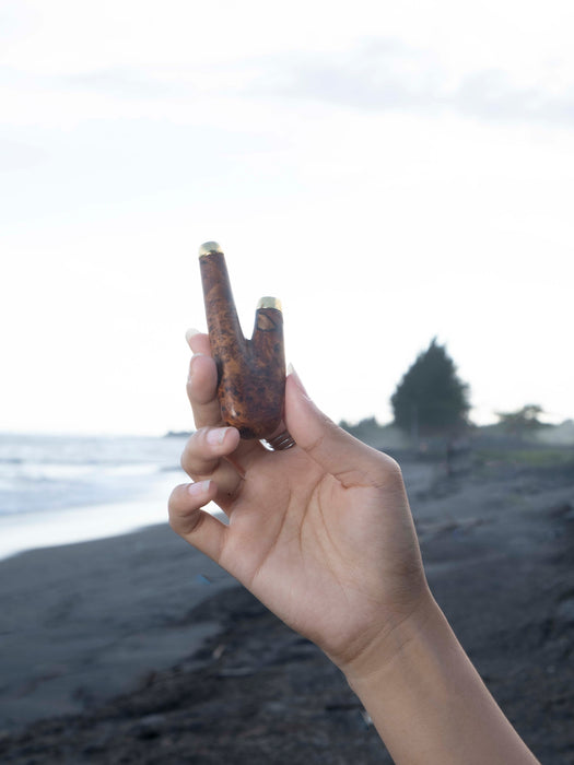 Mango Root Handcrafted Wooden Pipe with Gold-Plated
