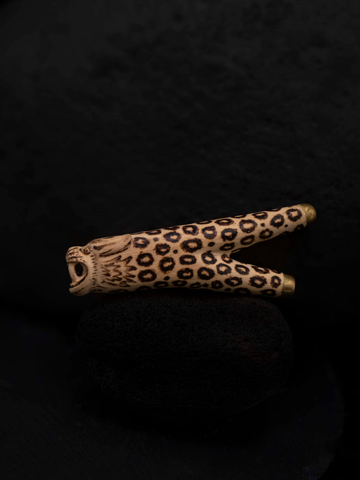 Handcrafted Ethnic Wooden Jaguar Pipe