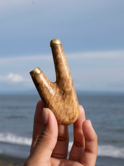 Mango Root Handcrafted Wooden Pipe with Gold-Plated