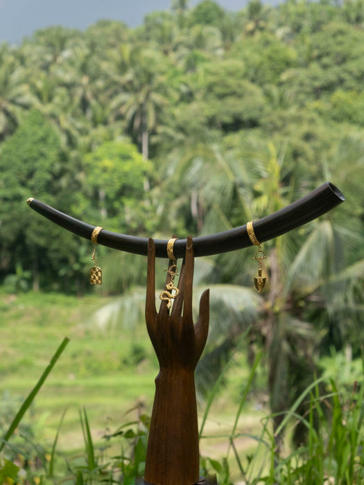 Rosewood Ceremonial Pipe with 22K Gold-Plated Cups