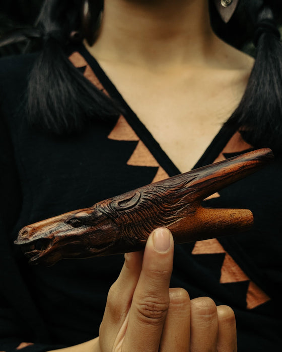 Handcrafted Rosewood Kuripe Pipe with Horse Totem – Shamanic Tool for Sacred Rituals