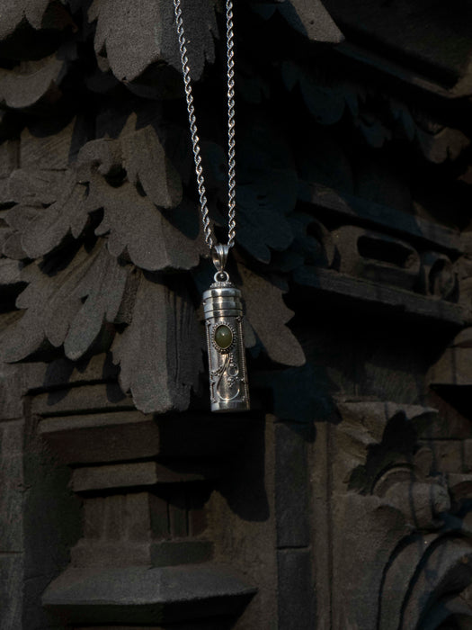 Silver Powder Bottle Amulet with Yumindzhu Stone