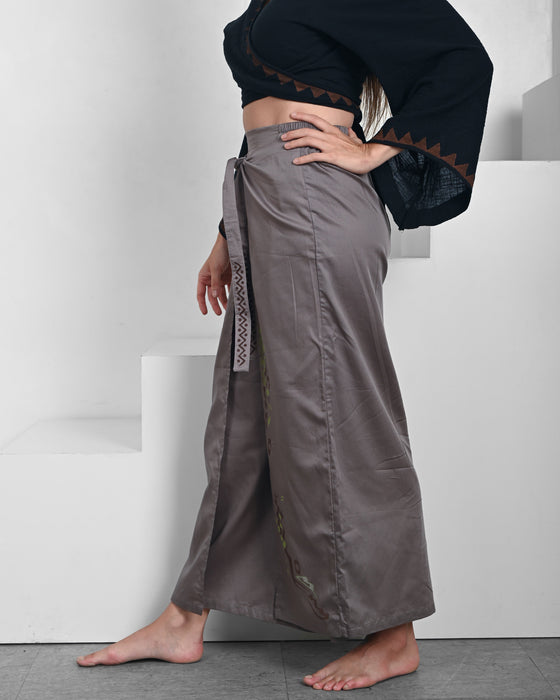 Soft and lightweight grey Thai pants, expertly handmade with a silky cotton blend for effortless style and comfort.