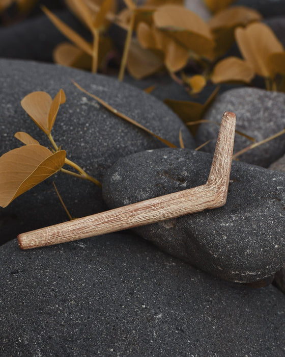 Timeless appeal of the Teakwood Rustic Whitewash Tepi, a perfect addition to any spiritual collection.