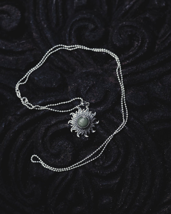 Elegant Ye Ming Zhu pendant amulet, combining beauty and meaning, ideal for everyday wear or special occasions.