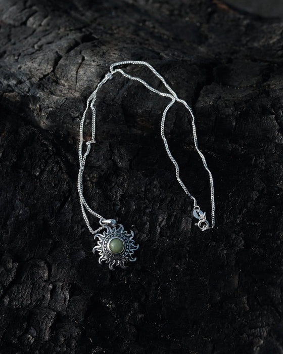 Ye Ming Zhu pendant amulet, fostering a deeper spiritual connection and serving as a reminder of your intentions.