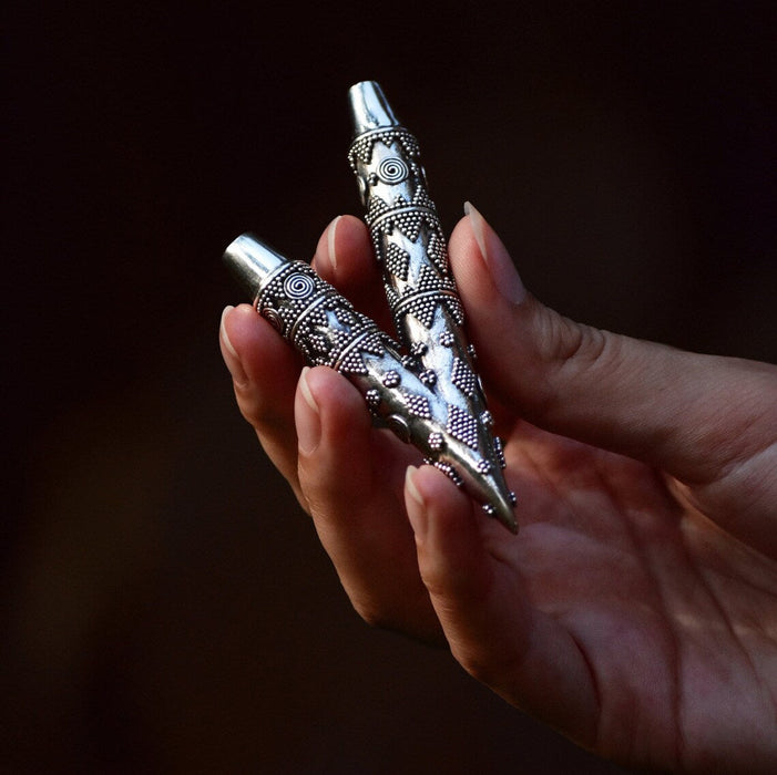 Ethnic Pattern Silver Applicator