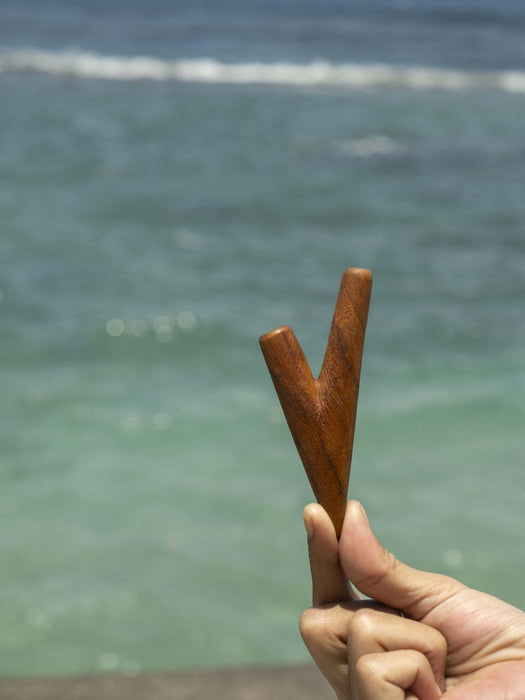 Polished Teak Wood Self-Applicator Pipe