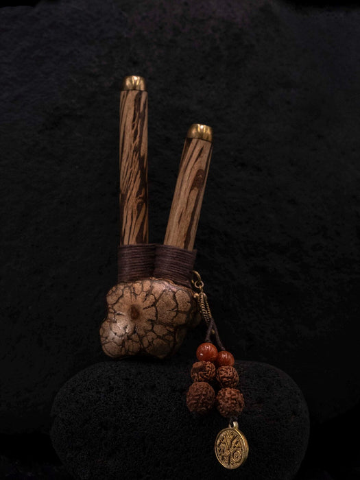 Sacred Vine ceremonial pipe with Rudraksha