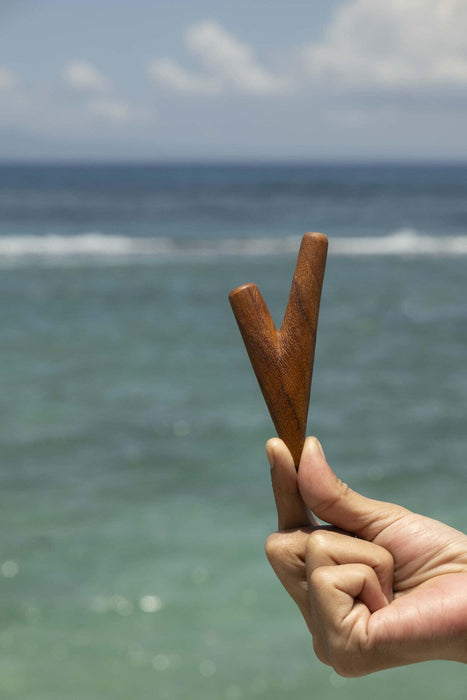 Polished Teak Wood Self-Applicator Pipe